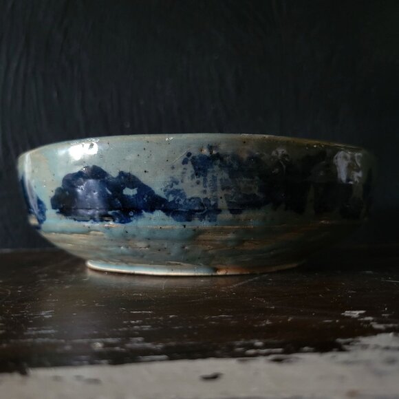 Vtg Studio Pottery Bowl Blue Brushstroke Design Double Spout and Crackle Glaze - Picture 5 of 9